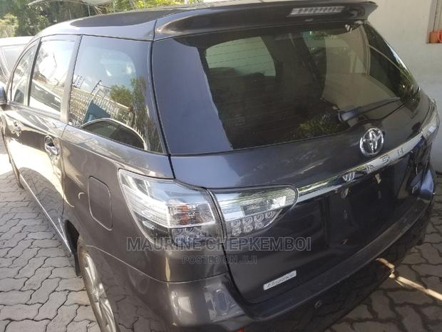 Toyota Wish 2015 Gray