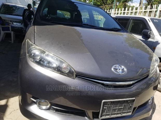 Toyota Wish 2015 Gray
