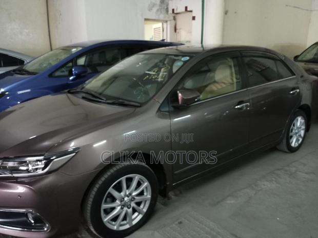 2017 Toyota Premio Gray - Comfortable and Efficient Sedan for Everyday Use