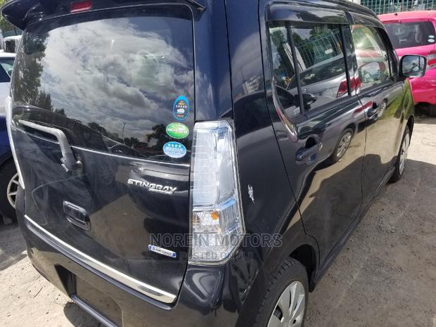 2015 Suzuki Black Wagon - Comfortable and Modern