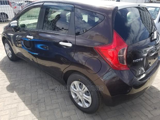 Brown Nissan Note 2015 - Smooth Drive, Great Value, and Stunning Exterior!