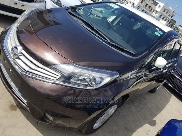 Brown Nissan Note 2015 - Smooth Drive, Great Value, and Stunning Exterior!