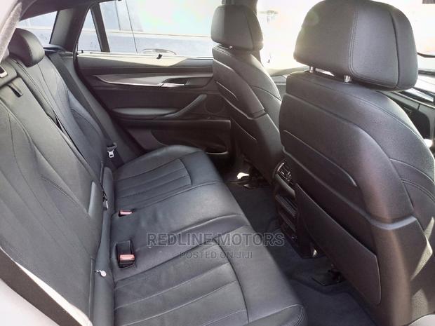 BMW X6 2016 Red: High-End SUV Up for Grabs
