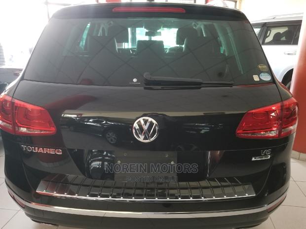 2015 Black Volkswagen Touareg V6 Lux AWD 4MOTION