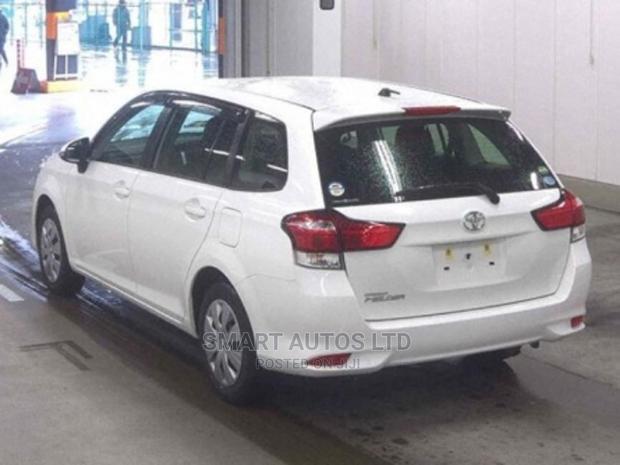 Used 2017 Toyota Corolla Fielder in White Condition