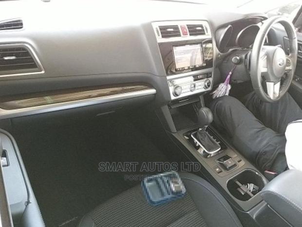 Black Subaru Legacy 2015: Advanced Technology and Comfort