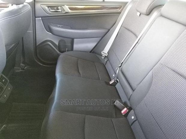 Black Subaru Legacy 2015: Advanced Technology and Comfort