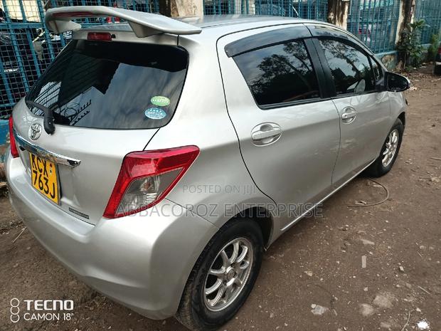 Toyota Vitz 1.3 AWD 3dr 2012 Silver