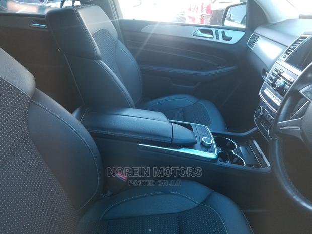 Sleek 2014 Mercedes-Benz M Class in Black - Certified Pre-owned