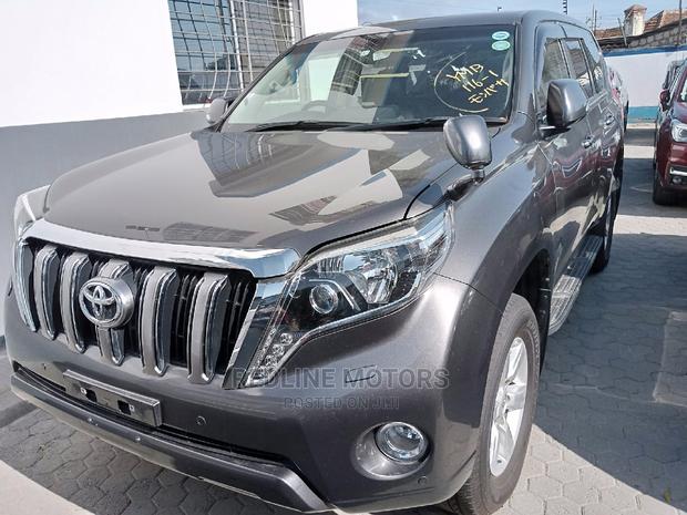 2016 Toyota Land Cruiser Prado Silver - Pre-owned SUV in Excellent Condition
