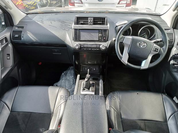 2016 Toyota Land Cruiser Prado Silver - Pre-owned SUV in Excellent Condition