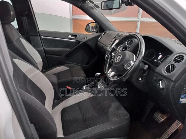 Volkswagen Tiguan 2016 - White, Sleek & Technologically Advanced