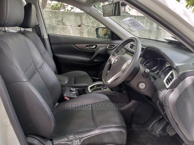 2016 X-Trail Pearl by Nissan: Pre-Owned SUV for Adventure