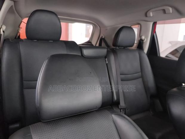 Nissan X-Trail 2015 Red