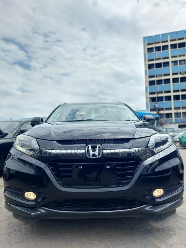Honda Vezel 1.5 2WD 2016 Black