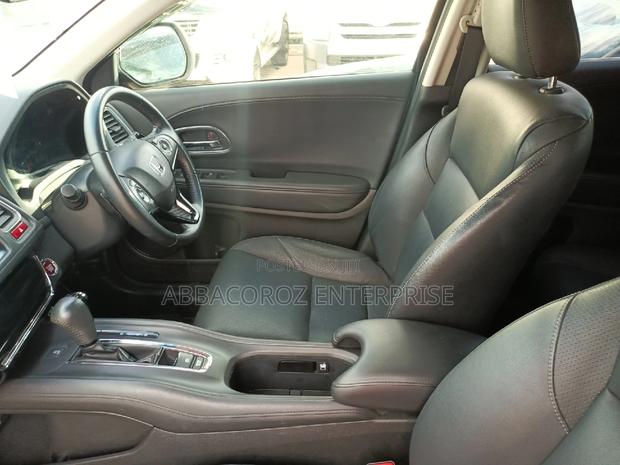 Honda Vezel 1.5 4WD 2016 Black
