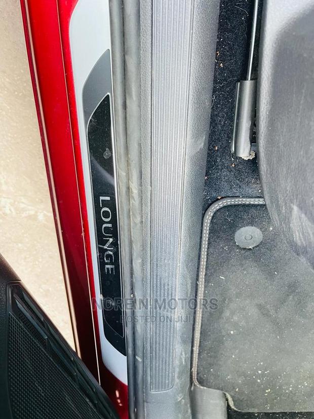 Volkswagen Golf 2015 in Red: Premium Performance