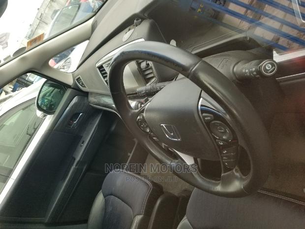 Blue 2015 Honda Odyssey 2.4L Absolute 2WD - A Perfect Family Minivan