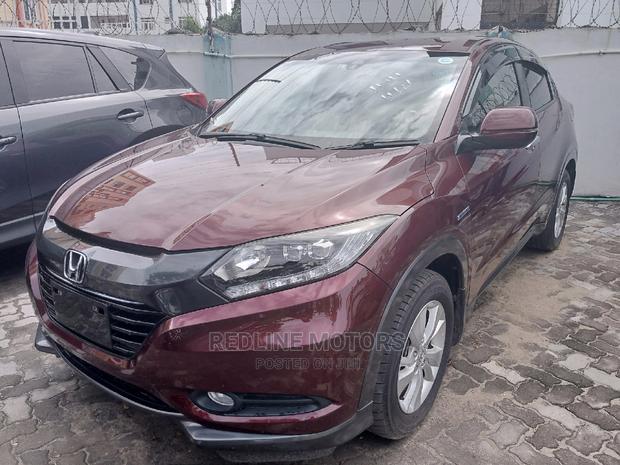 2016 Honda Vezel in Purple: Sleek and Stylish Compact SUV