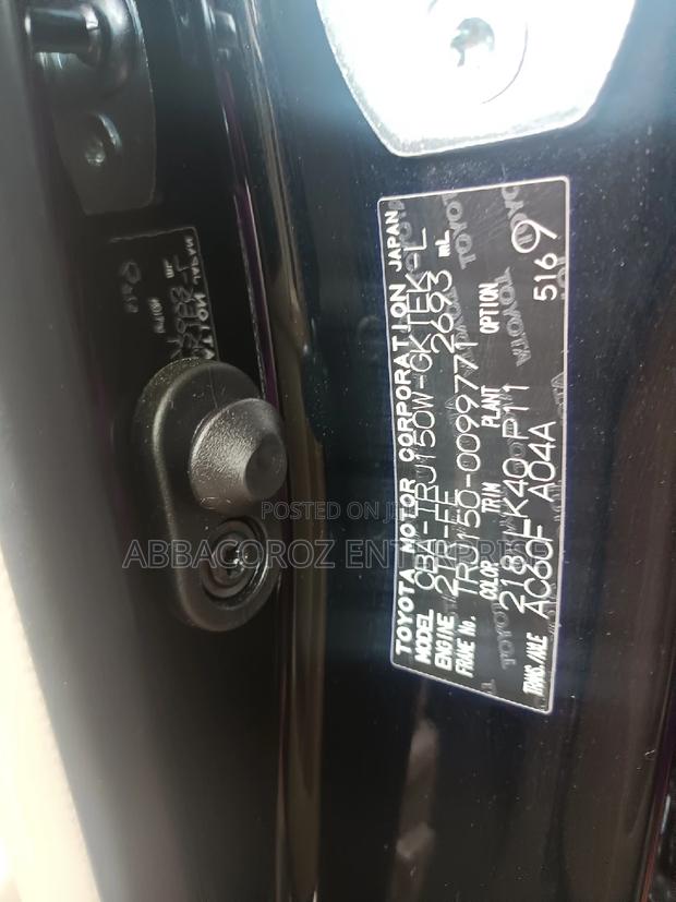 Toyota Land Cruiser Prado 2.7 2019 Black