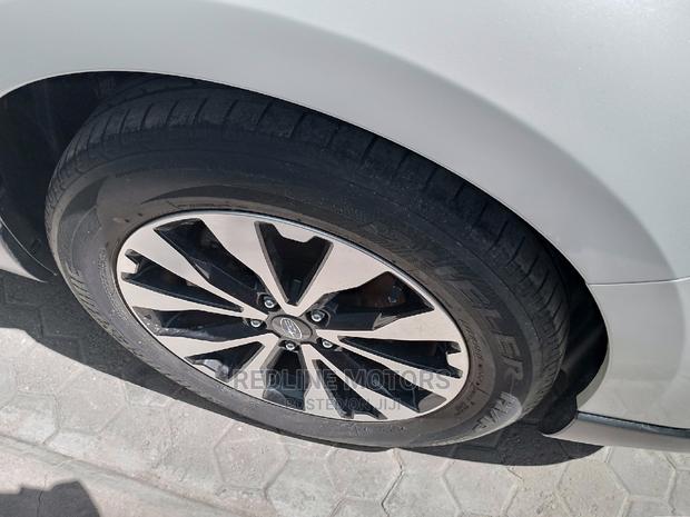 2016 Subaru Outback Pearl: Luxurious AWD Crossover