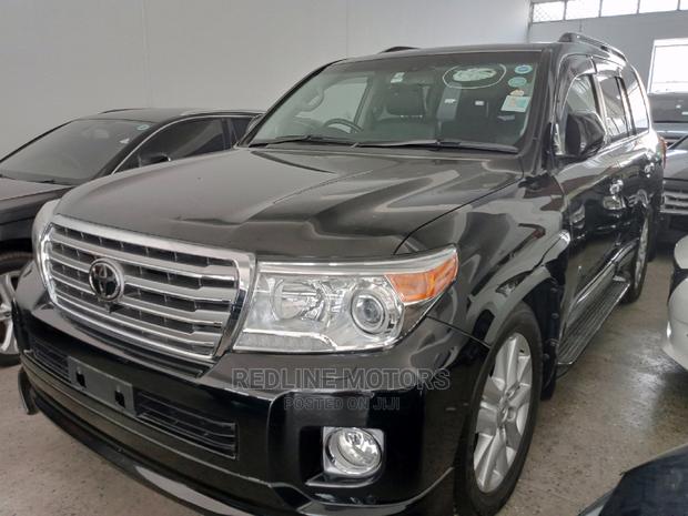 2016 Toyota Land Cruiser in Burgundy Red - Used Luxury SUV