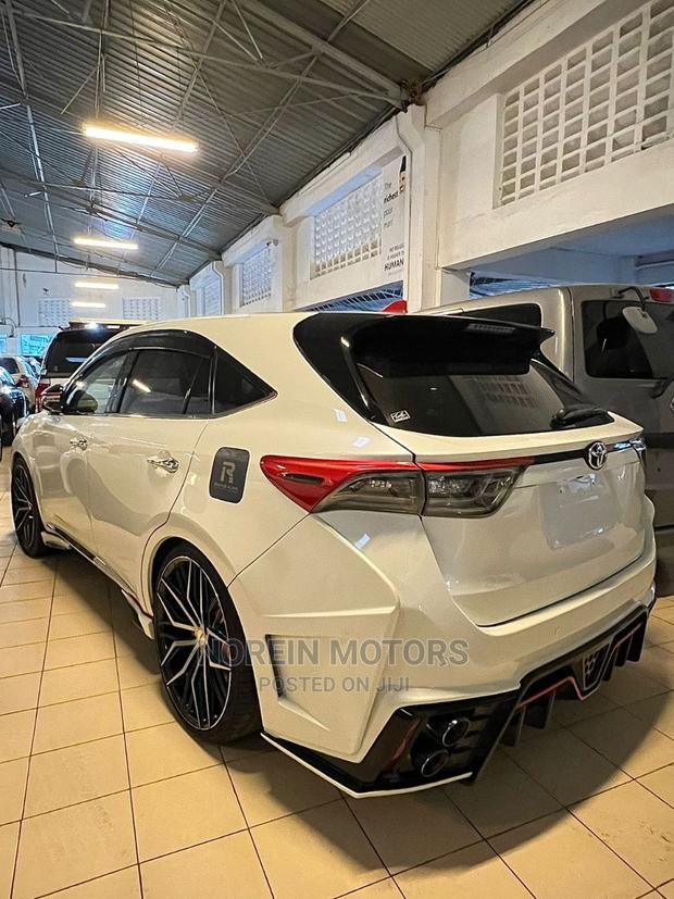 Used 2015 Toyota Harrier 2.0 White - Affordable and Luxurious SUV
