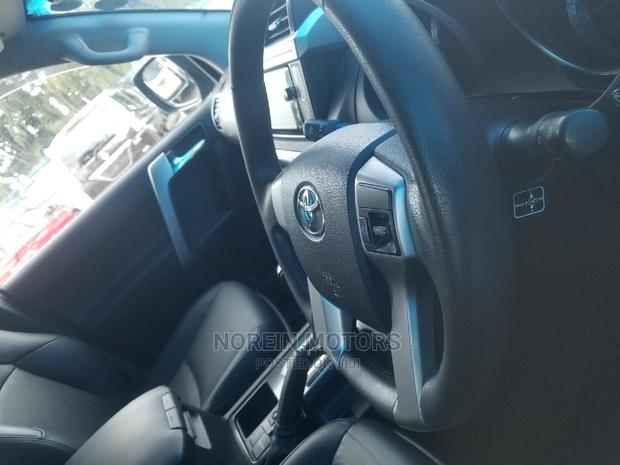Green 2015 Toyota Land Cruiser Prado 2.7 VVT-i - Sleek and Efficient SUV for Off-Road Adventures