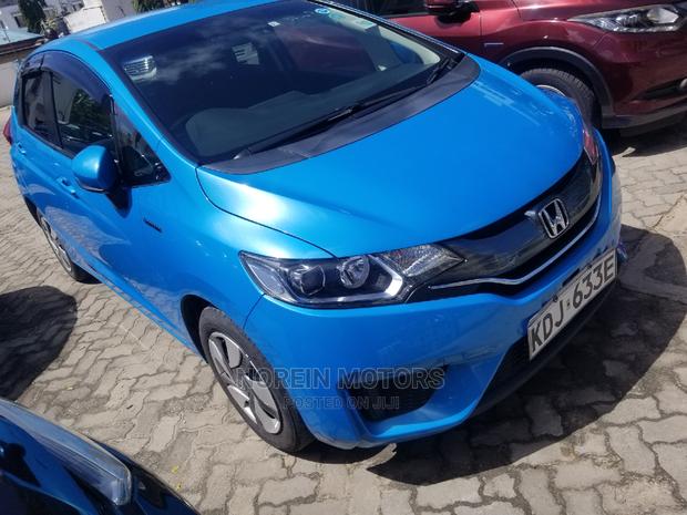 2015 Honda Fit in Blue: Efficient, Stylish, and Compact!