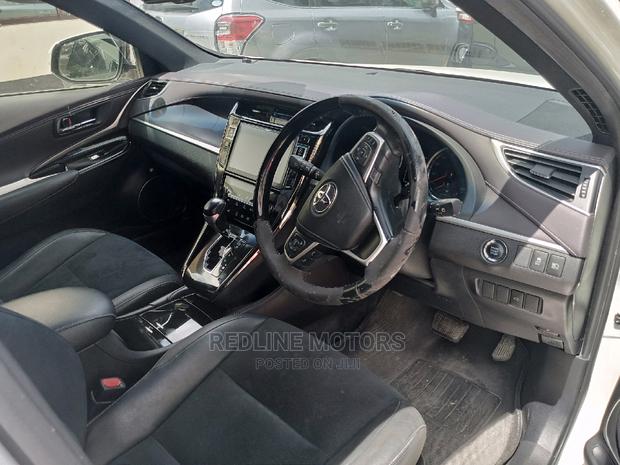 2016 Toyota Harrier 2.0 White - Spacious Luxury Vehicle