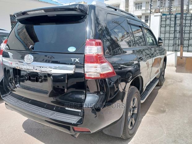 2016 Toyota Land Cruiser Prado Black: Luxury SUV with Advanced Features