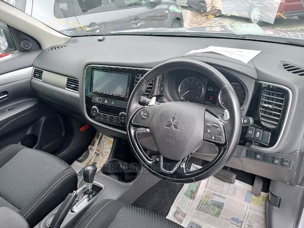Mitsubishi Outlander ES AWC Teal 2017 – Used SUV Available