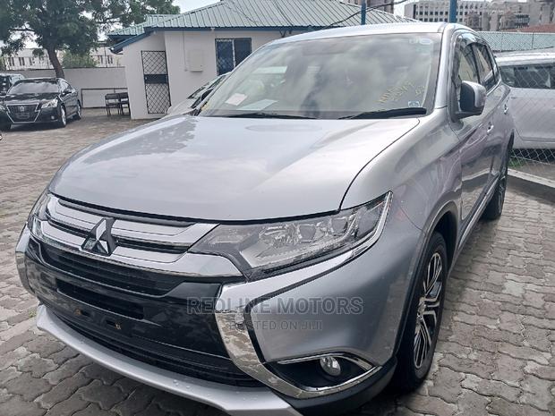 Mitsubishi Outlander ES AWC Teal 2017 – Used SUV Available