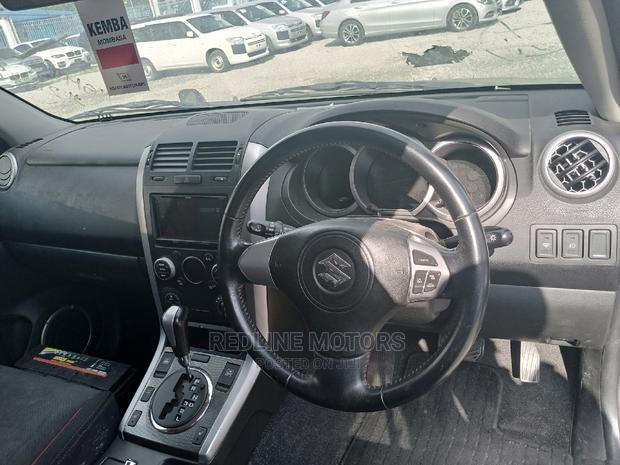 Matt Black 2016 Suzuki Escudo: A New Level of Off-Roading