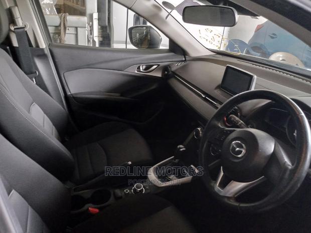Sporty Mazda CX-3 2016 Black: The Perfect Daily Driver