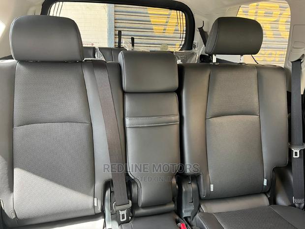 2018 Black Toyota Land Cruiser Prado - Premium Off-Roader