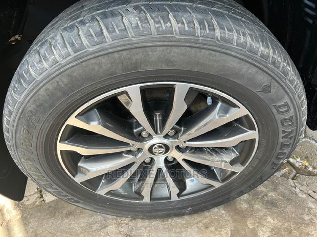 2018 Black Toyota Land Cruiser Prado - Premium Off-Roader