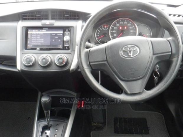 2017 Silver Toyota Corolla Fielder - Pre-Owned Midsize SUV