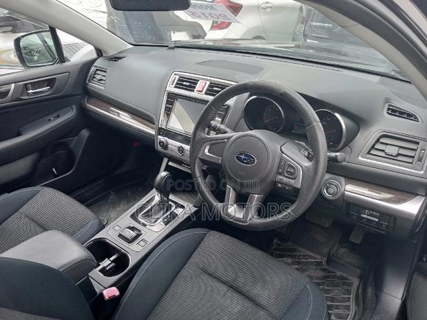Stylish 2016 Subaru Outback 2.5i AWD Matt Black