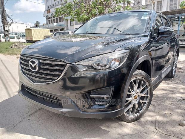 2016 Mazda CX-5 Grand Touring AWD - Stylish Matt Black Model