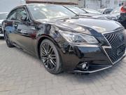 2016 Toyota Crown Matt Black - Modern and Stylish Sedan for sale
