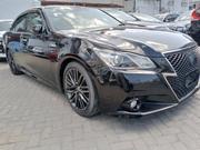 2016 Toyota Crown Matt Black - Modern and Stylish Sedan for sale