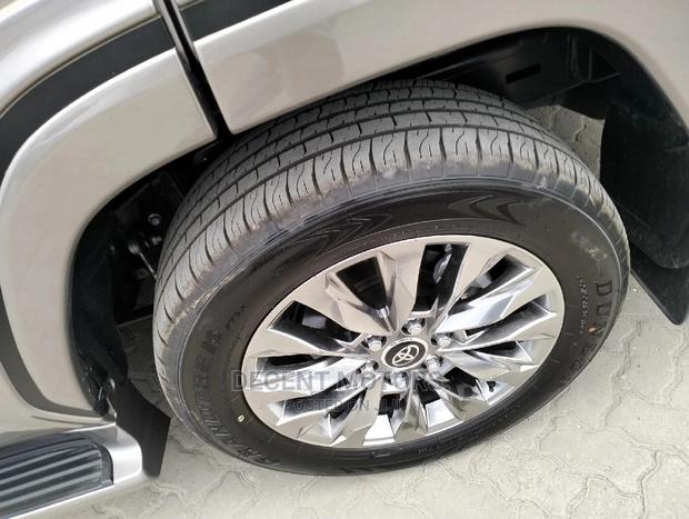 Gold Edition 2022 Toyota Land Cruiser 3.5L V6