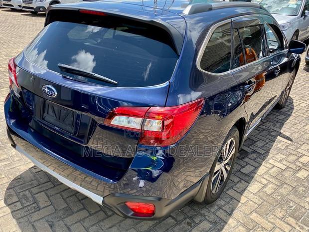 Subaru Outback 2.5i Limited AWD Blue - All-Weather Capability