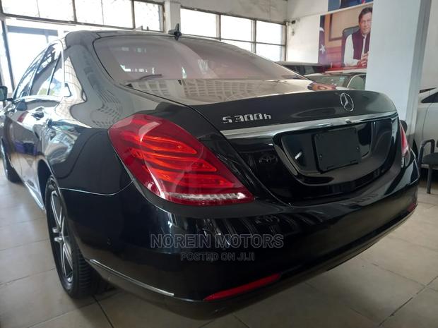 2015 Black Mercedes-Benz S-Class Premium Edition Sedan
