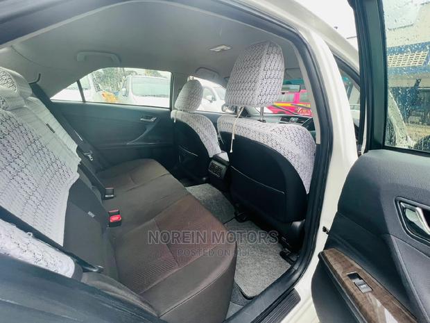 2015 Toyota Mark X in Pearl - High-End Sedan Available