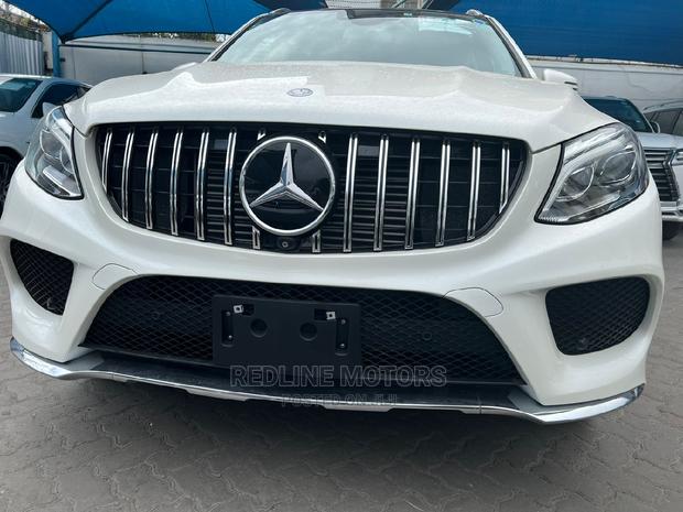 Certified Off-White 2017 Mercedes-Benz GLE-Class SUV