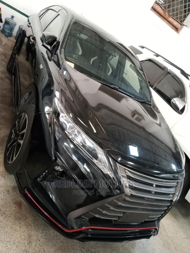 Black Toyota Harrier 2016: Premium SUV Available