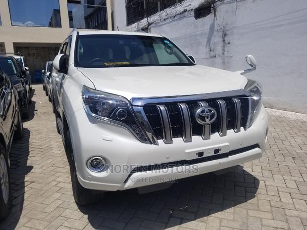 Pre-owned 2014 Toyota Land Cruiser Prado in White