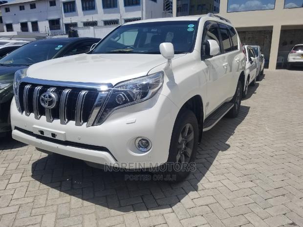 Pre-owned 2014 Toyota Land Cruiser Prado in White